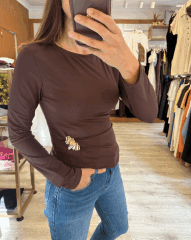 Yanı Gold Tokalı Kahverengi Uzun Kol Bluz